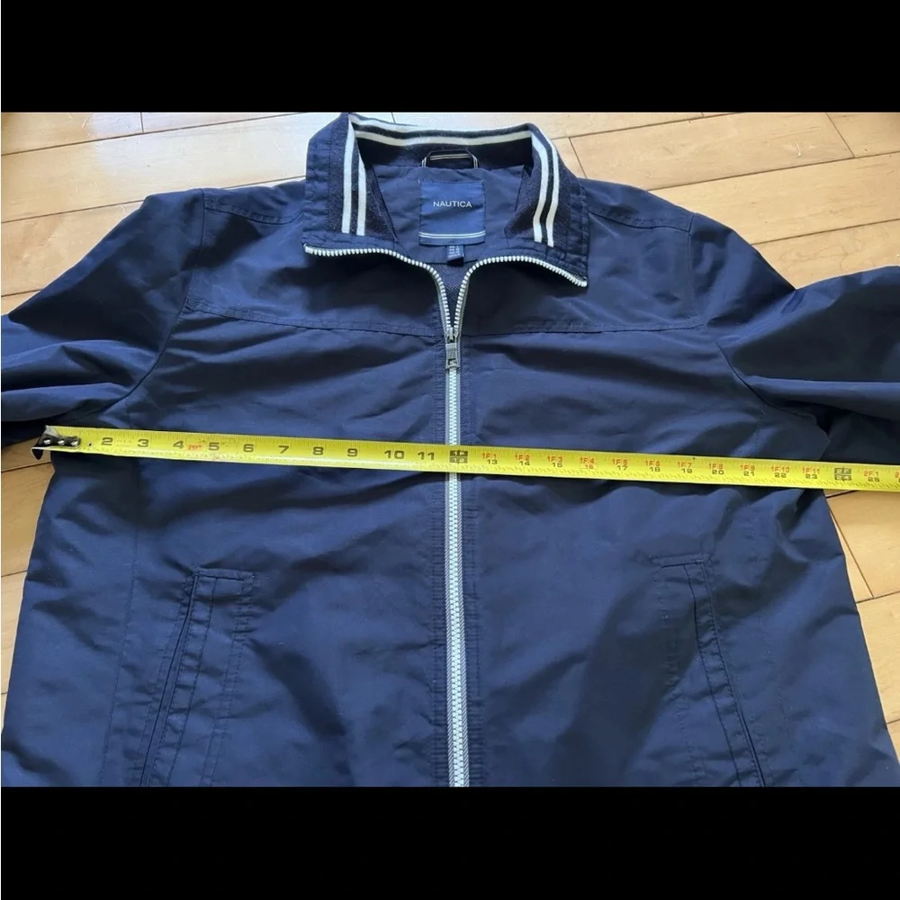 Nautica Men’s Navy Blue Windbreaker  Lightweight Nylon Jacket Size Large
